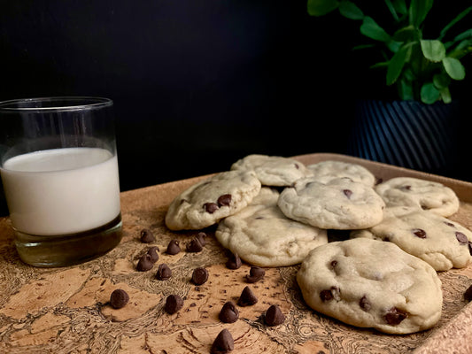 1 Dozen Fresh                Chocolate Chip Cookies